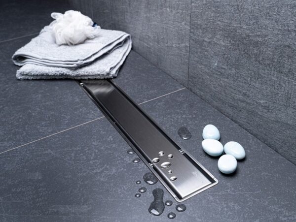Душевой лоток Pestan Betto Line 750 (цвет 2в1 Stainless Steel/Ceramic)