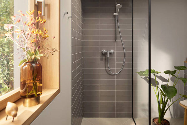 Смеситель для душа Hansgrohe Rebris E керамический картридж, хром