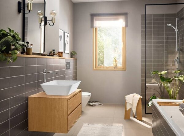 Смеситель для раковины-чаши Hansgrohe Rebris E со сливным гарнитуром, керамический картридж, хром